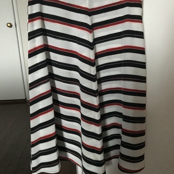 Allsaints 100% silk sanko cleo print skirt size 4 - Picture 4 of 5